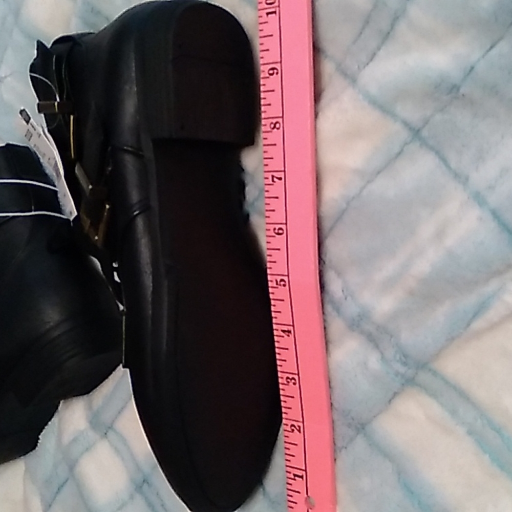 ❤️ NWT  Black short boots. Size 8M - Picture 16 of 16